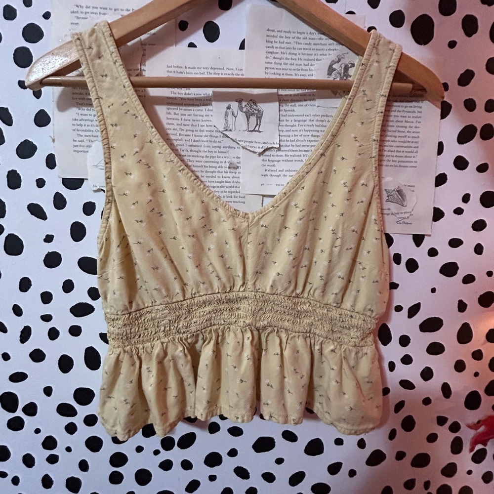Yellow flowery top